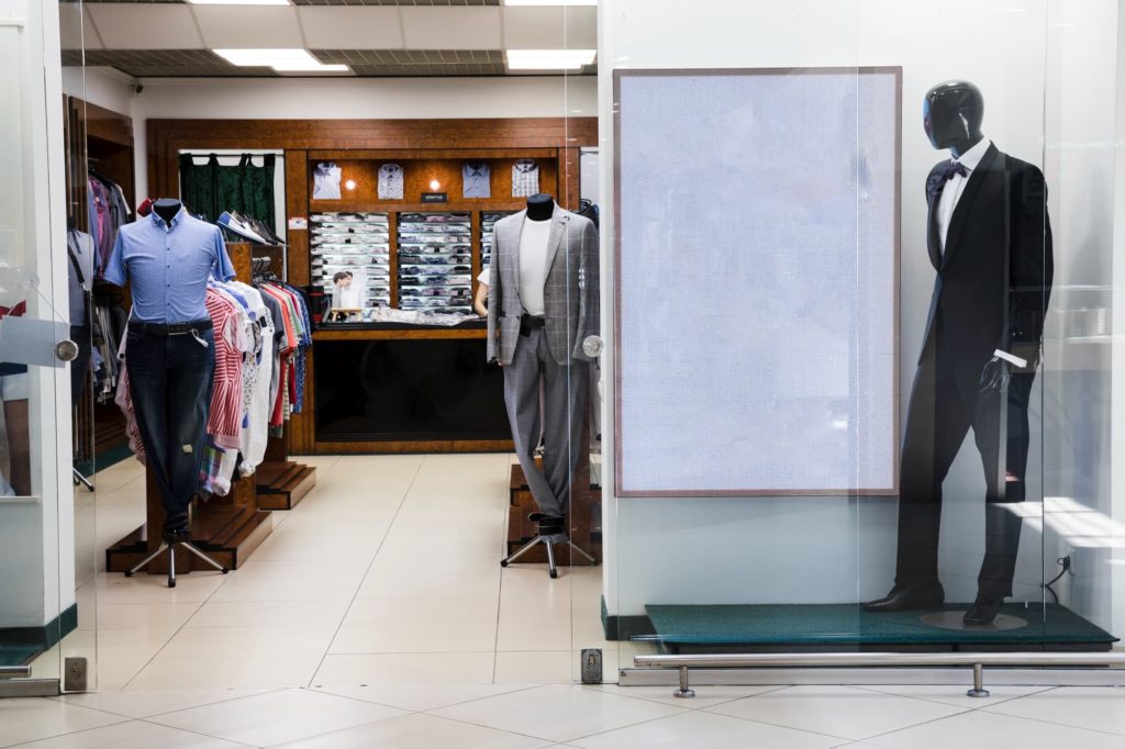 Dynamic Displays for Retail Success